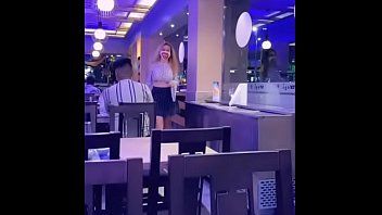 播放 我在西班牙旅行的淘气故事(第一天)