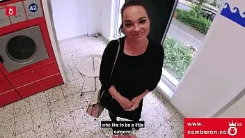 play Milf priscilla: yarak emme ve çamaşırhanede lanet! cambaron.com