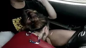Reproduzir A vagabunda do texas, literalmente, chupa meu pau em qualquer lugar