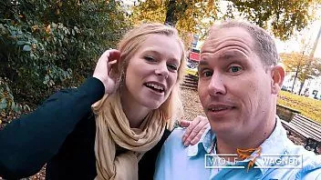 Reproducir ¡La foxy claudia swea monta la polla de un chico al aire libre y en la habitación del hotel! lobo wagner amor wolfwagner.amor