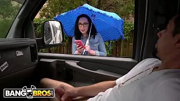Riproduci Bangbros - abbiamo incontrato una bella ragazza bianca per le strade di Miami