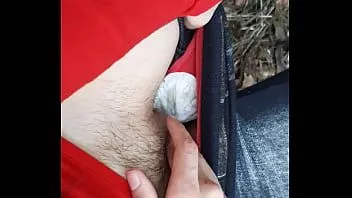 play Io e la mia ragazza guardiamo i passanti nel parco e ci masturbiamo - ragazze lesbiche illusioniste