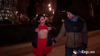 Oynat Madrid'in her yerinde lanet var: daniela nerea şehri ısıtmak istiyor!