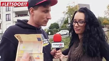 再生 Letsdoeit-＃lilly foxx＃jasonsteel-セクシーなブルネットはバンの楽しみでいくつかのハードコアアクションのためにあります