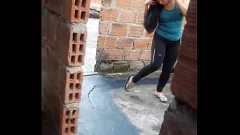 Riproduci Compilation di pompini nella casa abbandonata: una calda latina fa un gola profonda e si fa sborrare in faccia