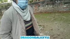 play Amatör esmer riskli açık hava oral seks verir