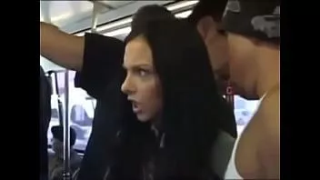 play Stephanie Kane befummelte und fickte auf einer Busfahrt