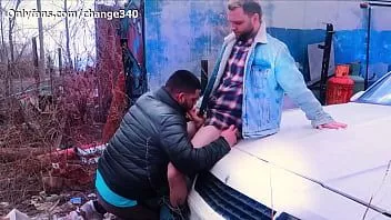 Play Sucking and fucking guys in public and risky hook ups