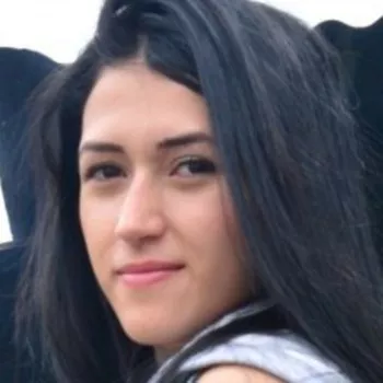 Pornstar Lola Puentes
